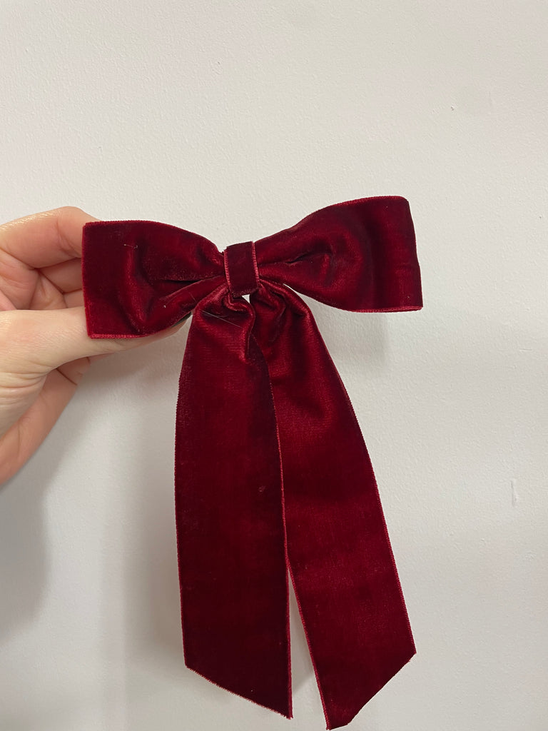 Velvet clip bow - red