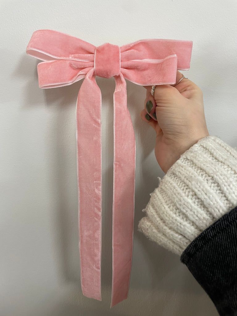 Velvet Croc clip bow - baby pink