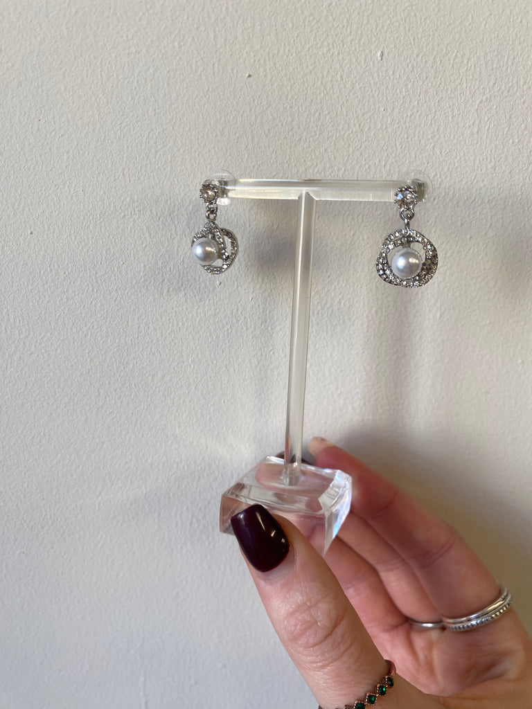 Diamanté pearl earrings