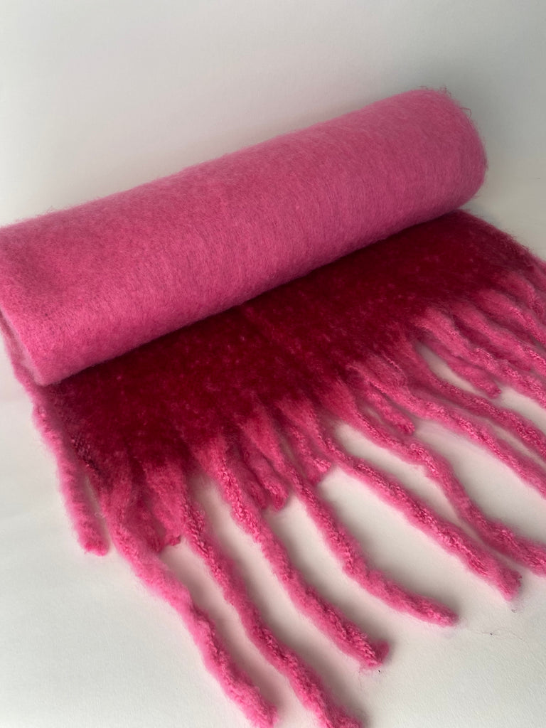Two tone pink scarf