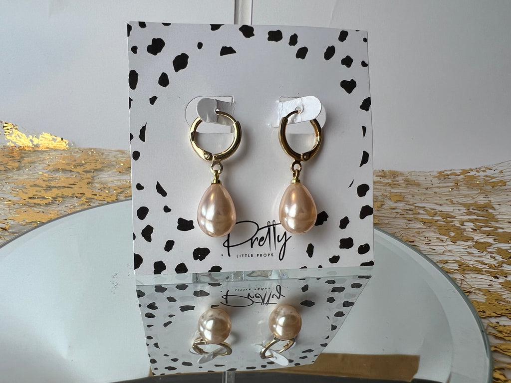 Pearl bronze drop earrings
